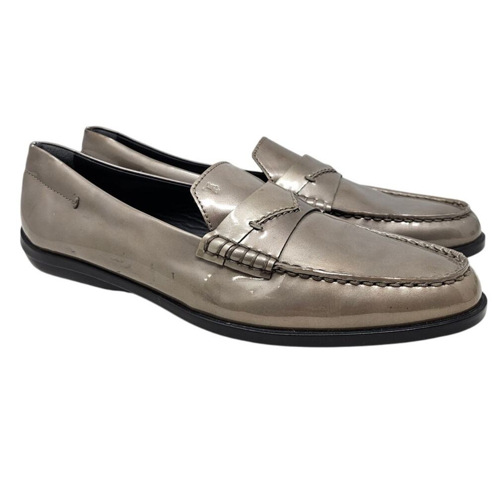 Tods London 38.5 Silver Patent Leather Penny Loafer Minimalist Academia